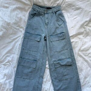 Suuuuper Long/Wide Cargo Jeans